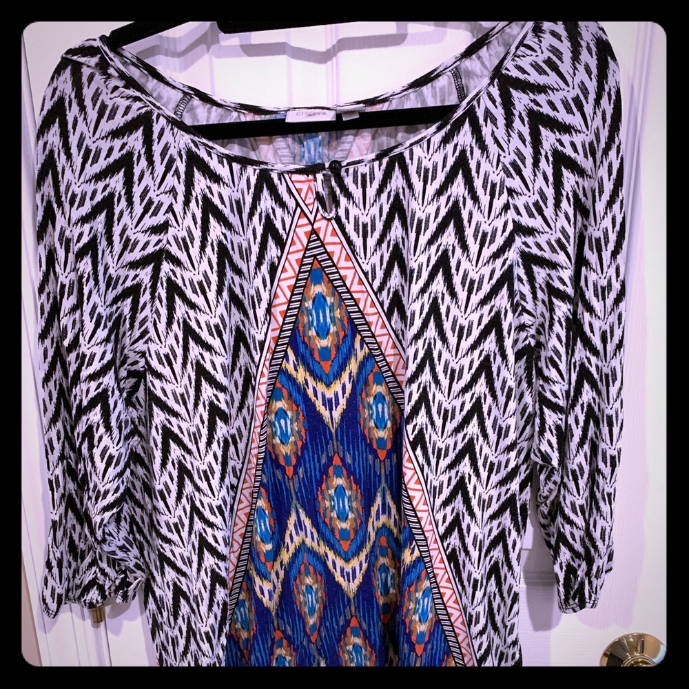 Chico’s size 3 tribal print top
